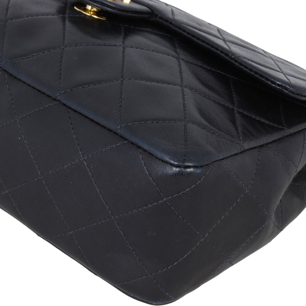 Chanel CC Single Flap Bag | Black Lambskin