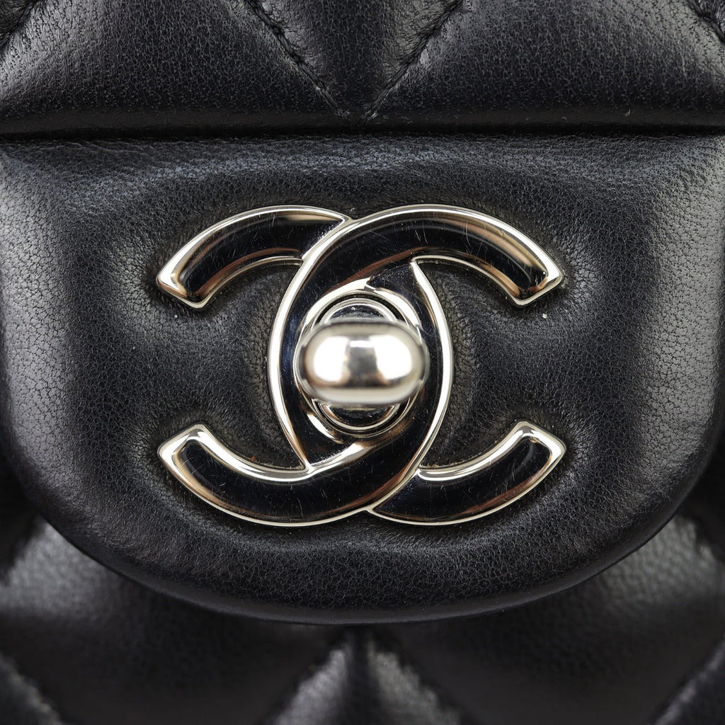 Chanel Classic Double Flap Medium | 10 Series