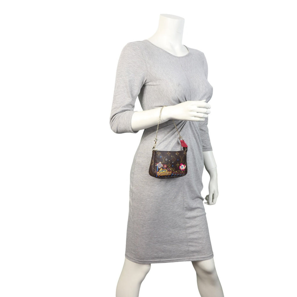 Louis Vuitton Mini Pochette Accessoires Monogram Vivienne Christmas Print 2020