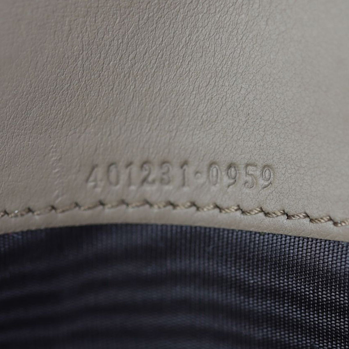 Gucci Dionysus GG Supreme Chain Wallet