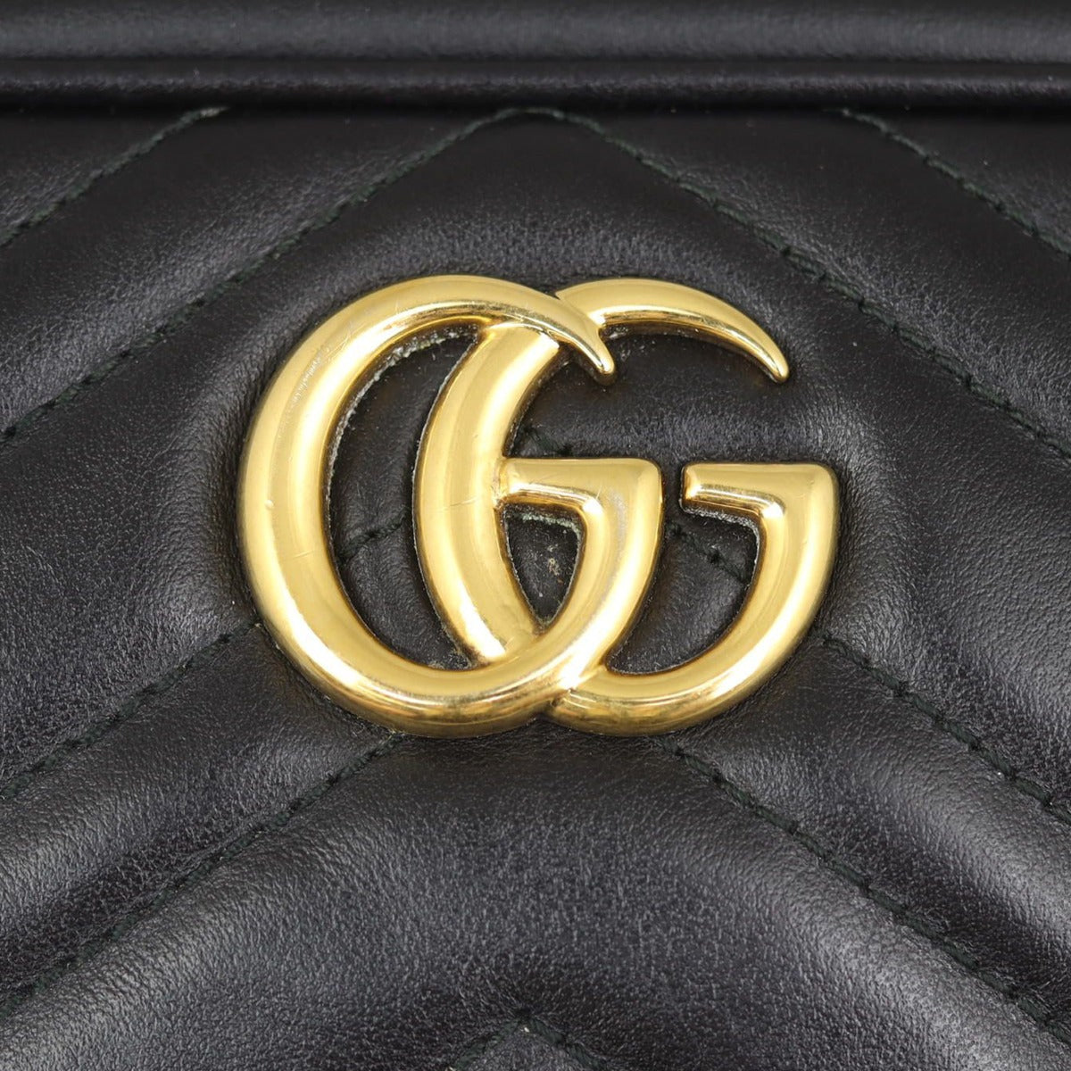 Gucci GG Marmont Mini Camera Bag