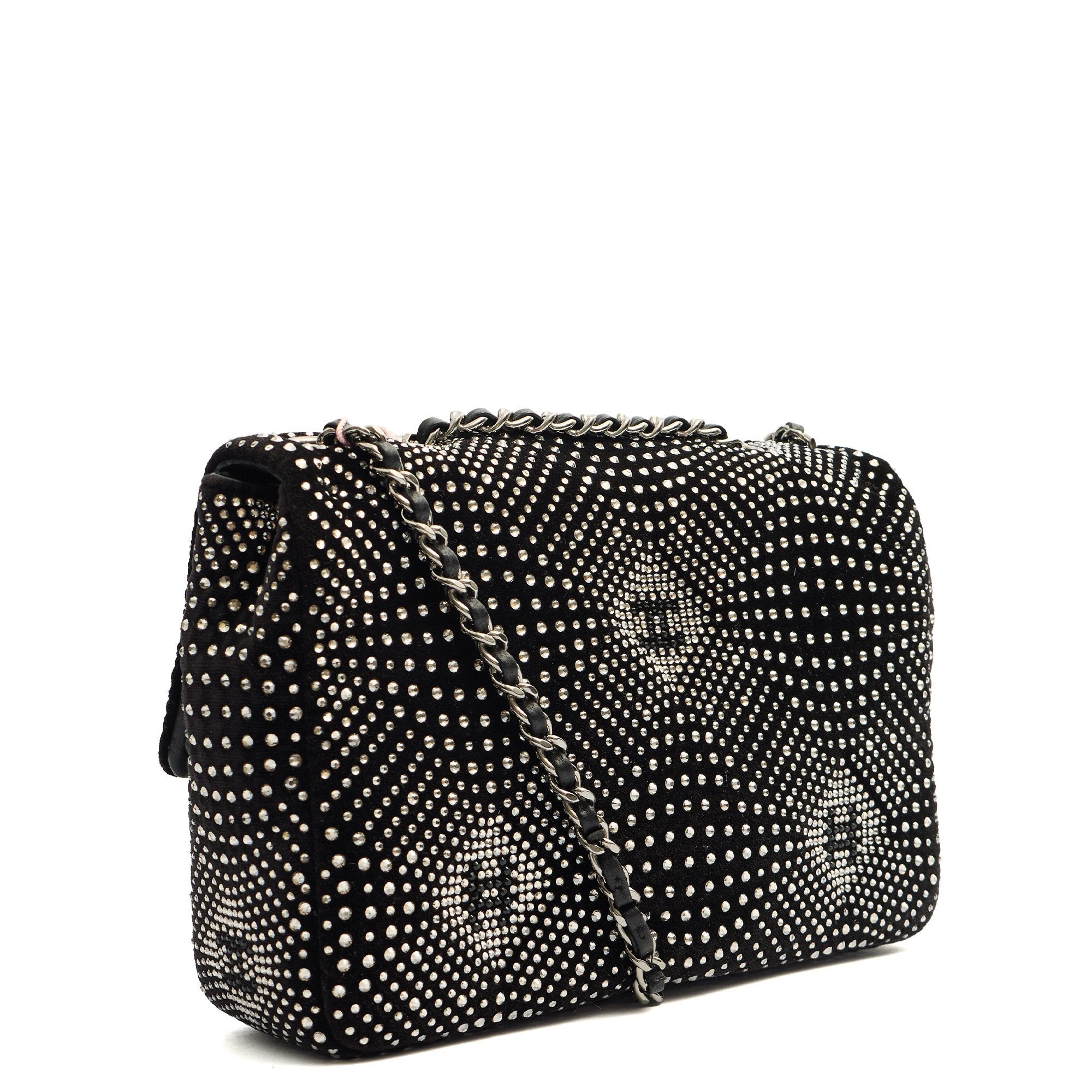 Chanel Shoulder Bag Flap Bag in Black, Velvet