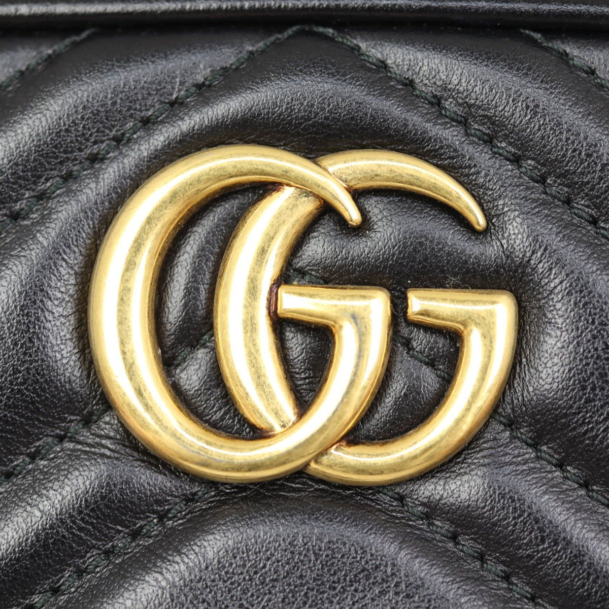 Gucci GG Marmont Mini Camera Bag