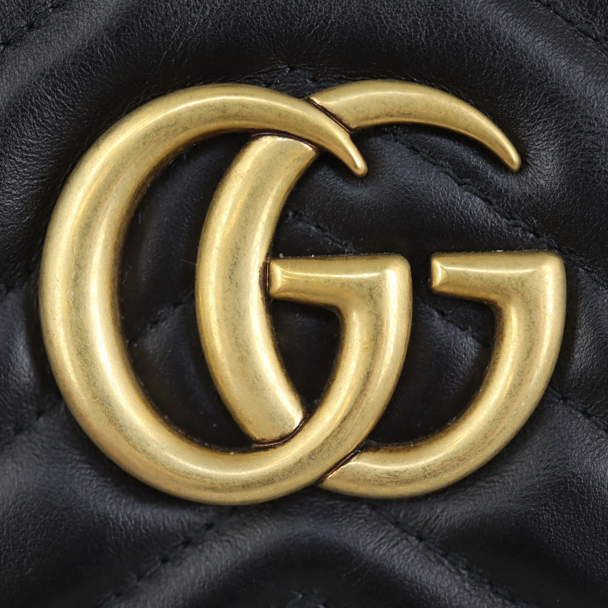 Gucci GG Marmont Small Camera Bag
