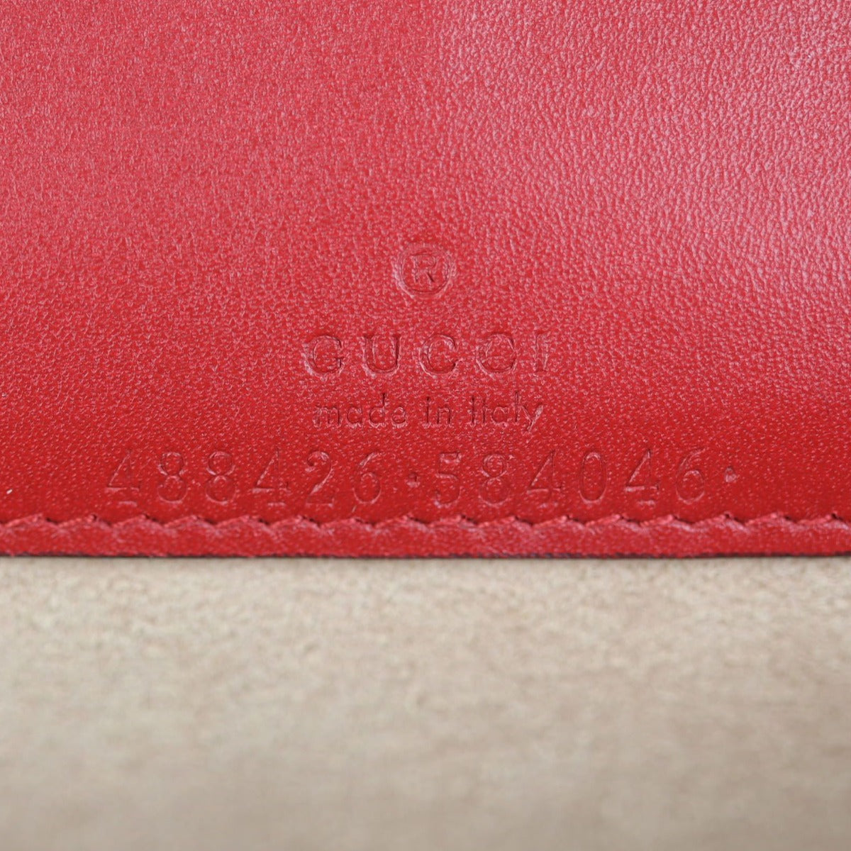 Gucci GG Marmont Super Mini Shoulder Bag