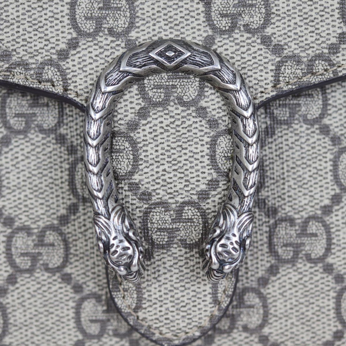 Gucci Dionysus GG Supreme Chain Wallet