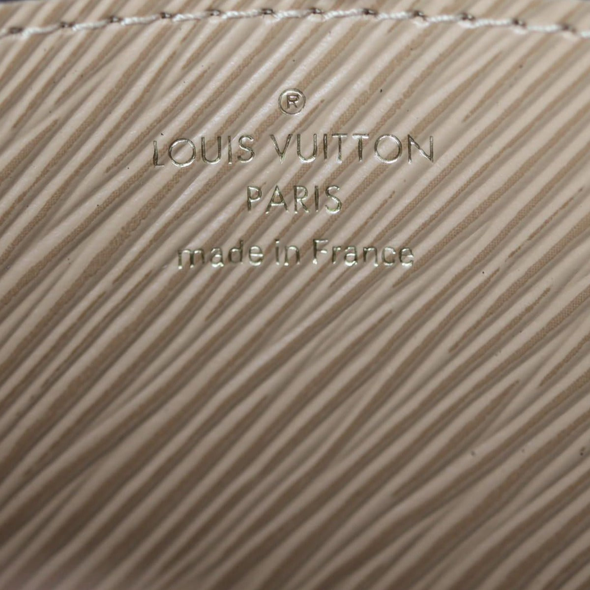Louis Vuitton Twist MM Epi