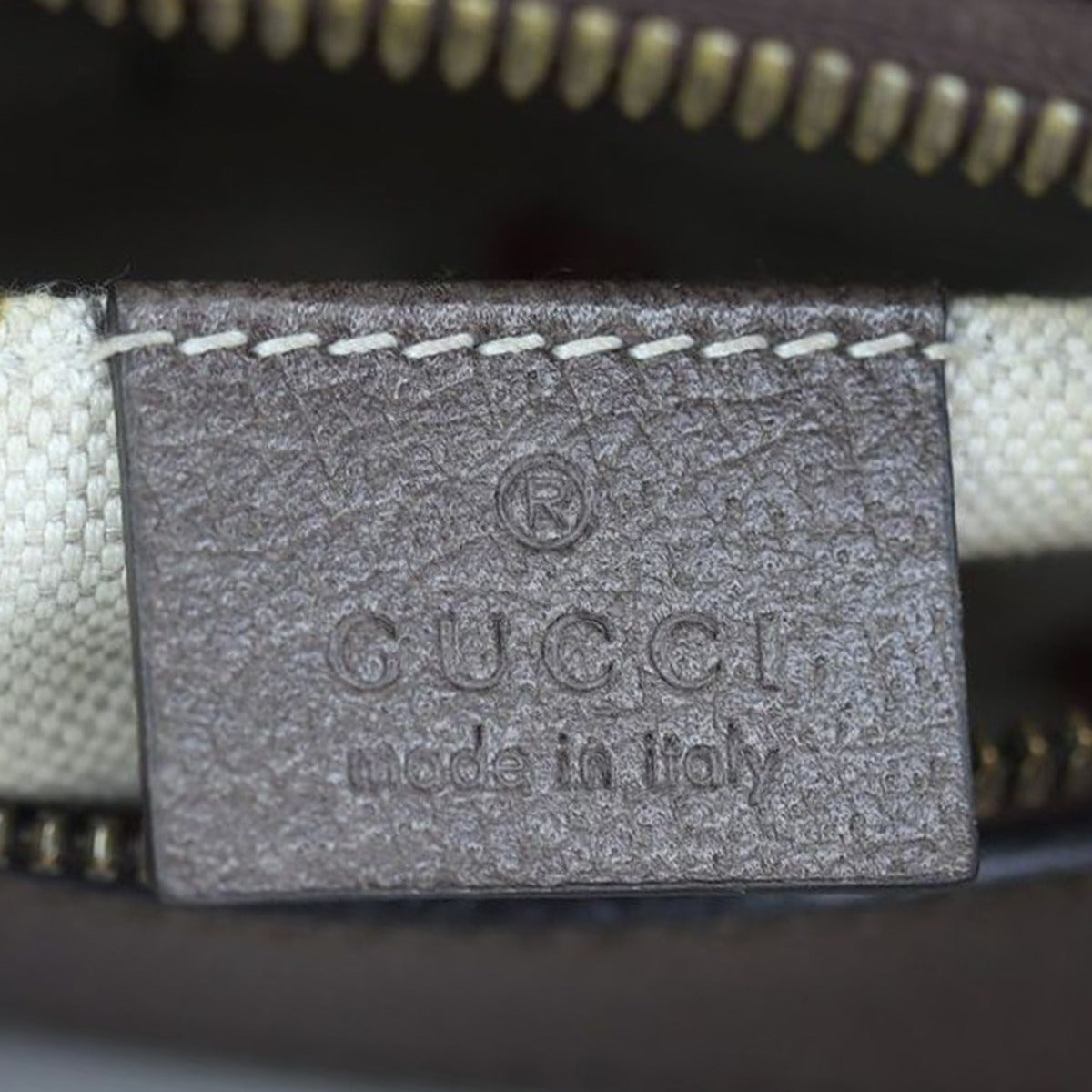 Gucci Neo Vintage GG Supreme Messenger Bag