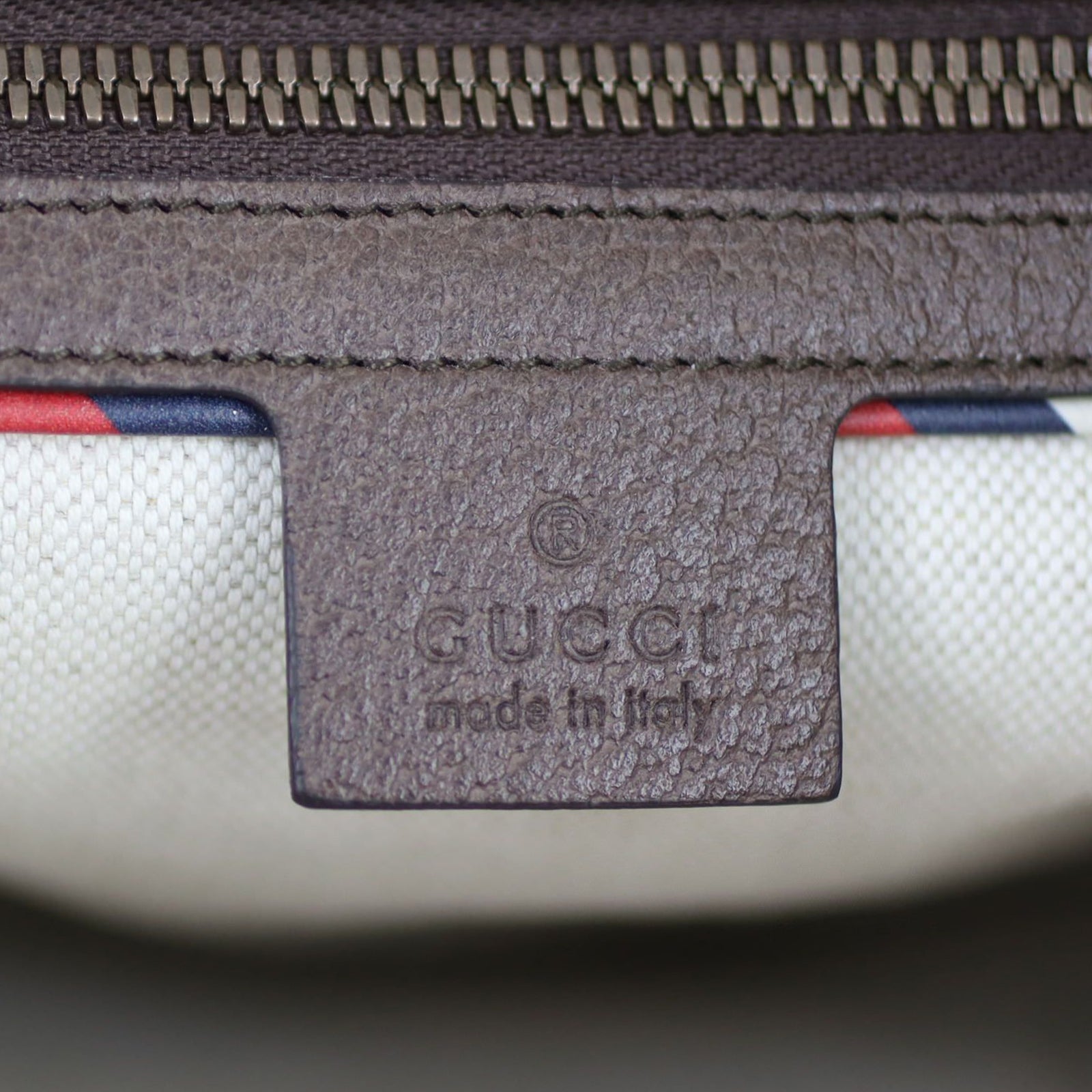 Gucci Soft GG Supreme Courrier Messenger