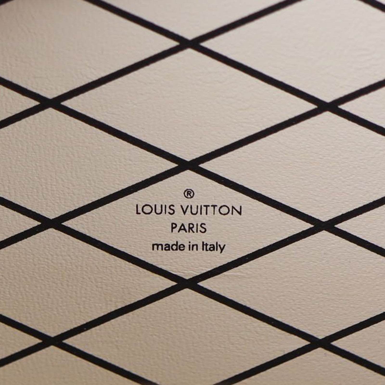 Louis Vuitton Petite Malle Damier Tressage