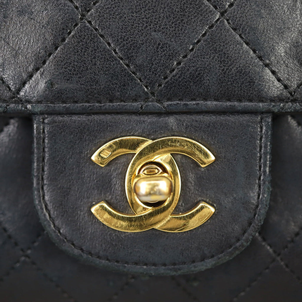 Chanel Classic Double Flap Medium | Black Lambskin 6 Series