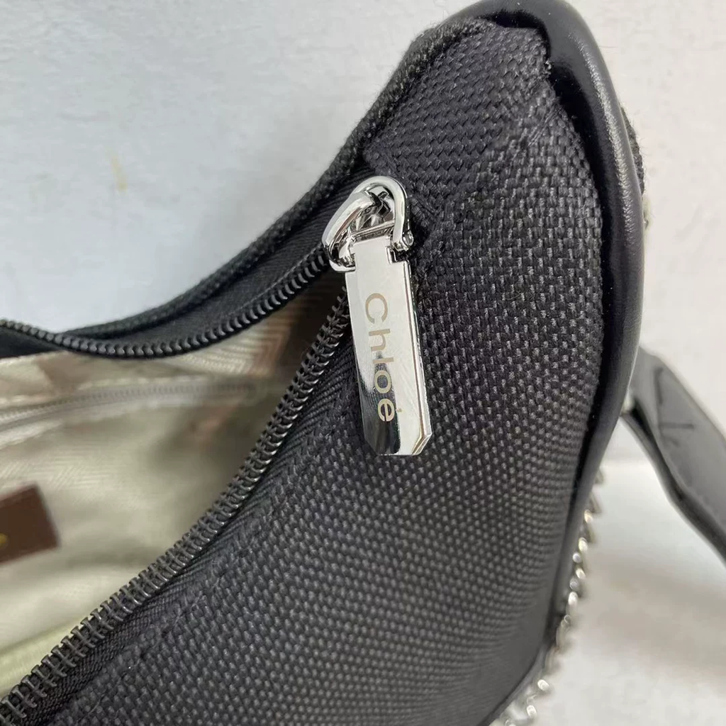 Chloe Stylish Crossbody Bag with Pouch 2718