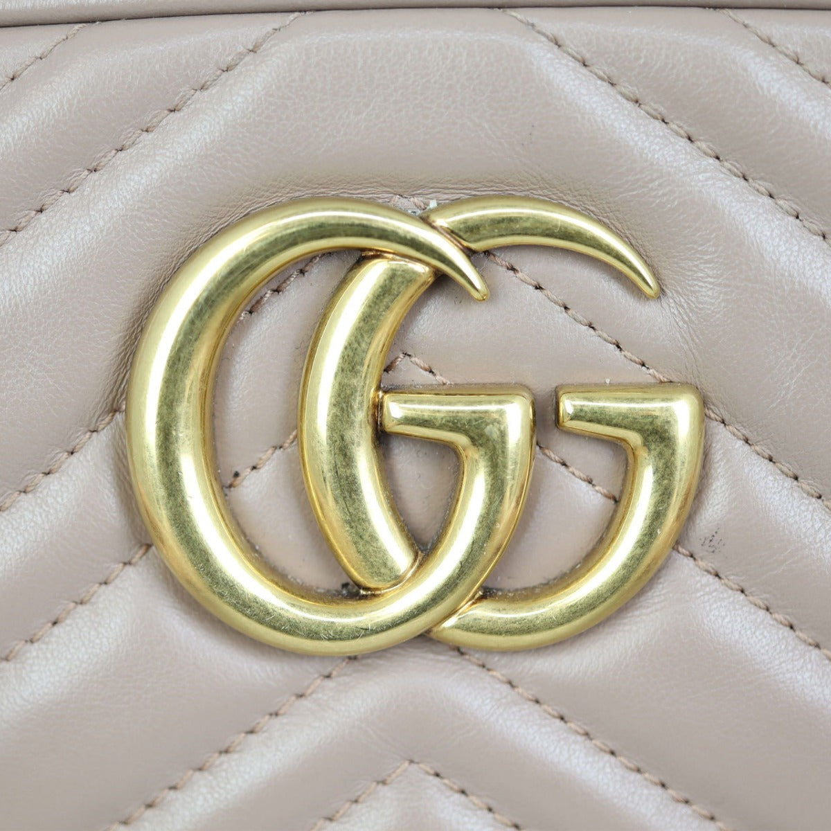 Gucci GG Marmont Small Camera Bag