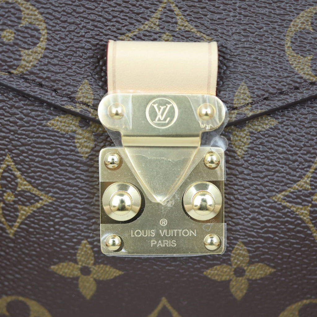 Louis Vuitton Pochette Metis Monogram