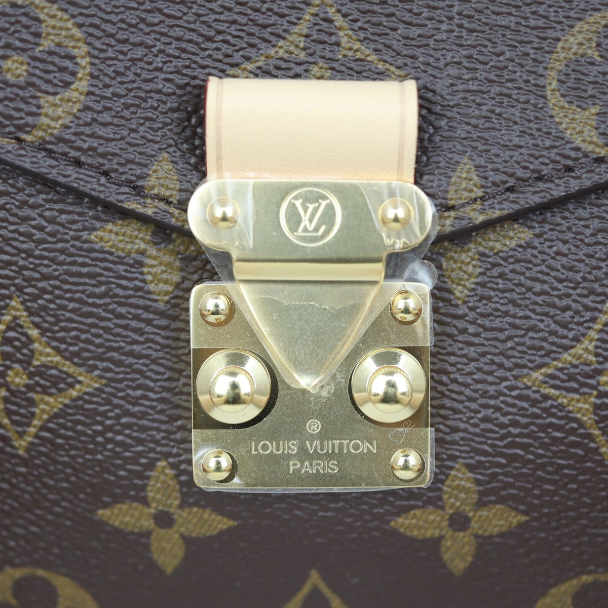 Louis Vuitton Pochette Metis Monogram