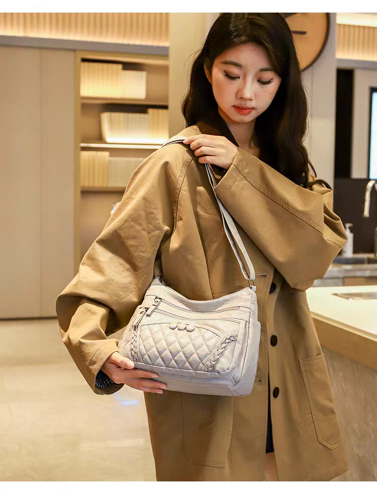Soft leather women's bag, new style, fashionable and versatile bag, large capacity, trendy shoulder crossbody bag 8028