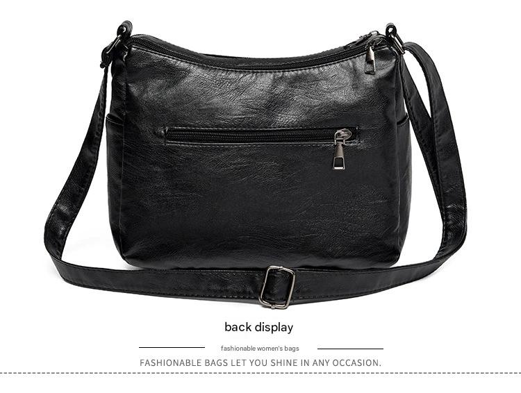 Middle-Aged Moms and Mothers-In-Law, Vintage Women's Shoulder Bag 182-2