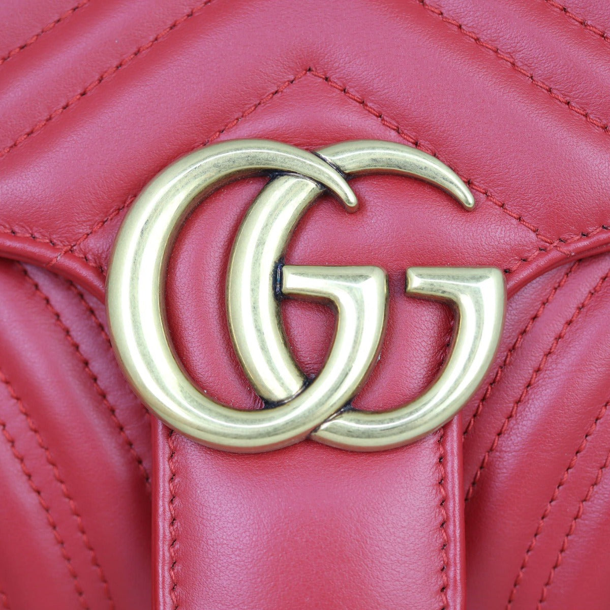 Gucci GG Marmont Matelasse Small Shoulder Bag
